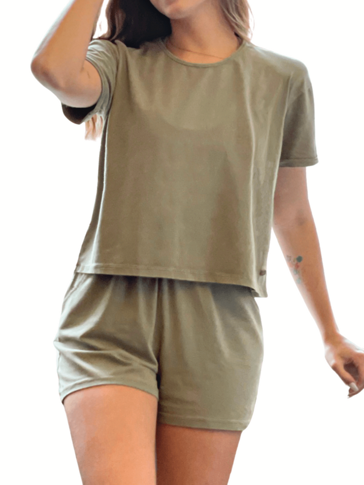 Ensemble t-shirt et short en coton bio Creamfields